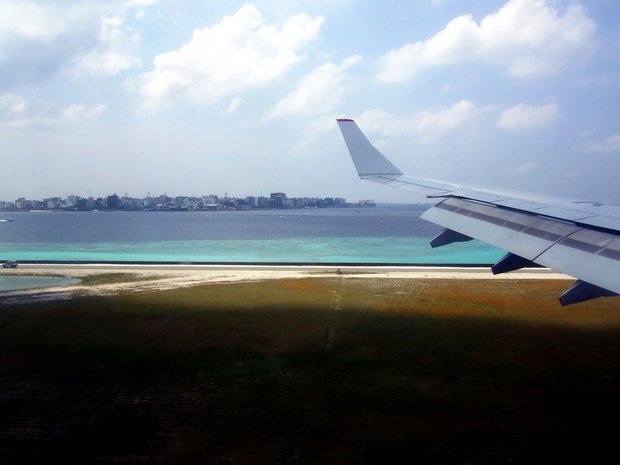 Мальдивы. Посадка в Мале.