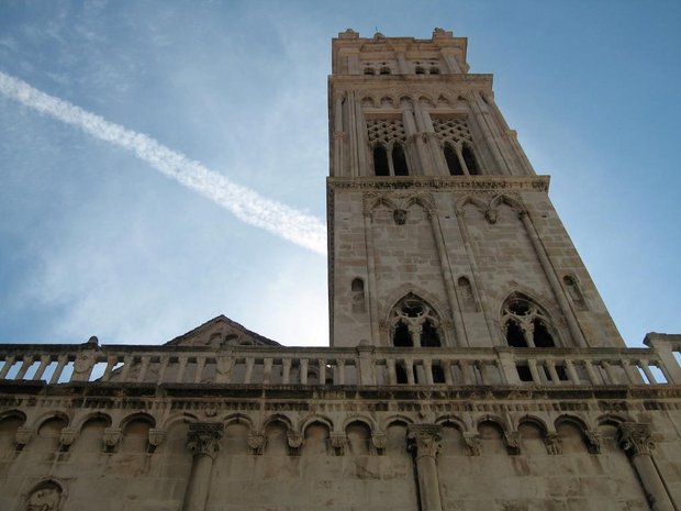 Башня Кафедрального собора св. Ловро