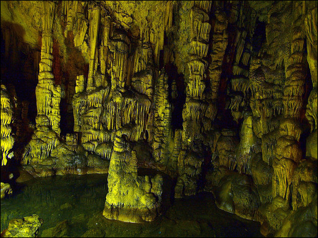 Крит. Пещера Диктеон Андрон  (пещера Зевса)