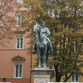 Памятник Гарибальди в Болонье