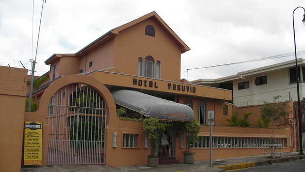 Отель Везувио (Hotel Vesuvio)