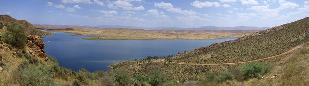  Марокко. Водохранилище на реке Уэд-Диал-Маса