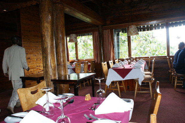 Ресторан Serena Mountain Lodge
