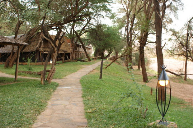 Территория  Samburu Game Lodge в Самбуру