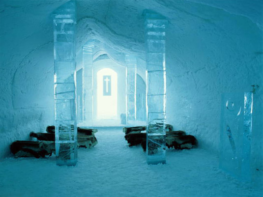 Ледяной отель.