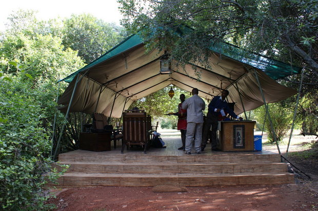 Ресепшн в кампе (Ilkeliani Camp)