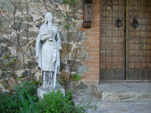 Статуя Святой Варвары