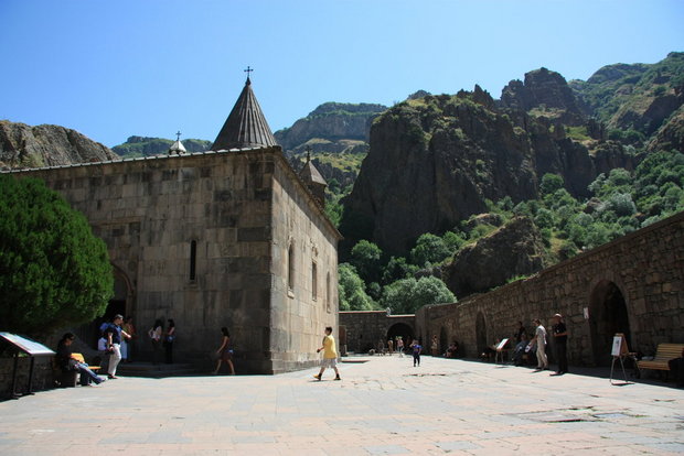 Армения. Монастырь Гегард