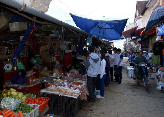 Рынок в Сапе