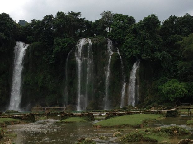 водопад вьетнамский