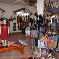 Сувенирный магазин в деревне Кат Кат