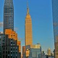 Вид из окна нашего отеля Нью-Йоркер на Эмпайр Стейт Билдинг