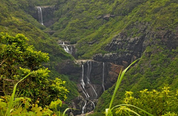 Tamarind Falls/Водопады Тамаринда