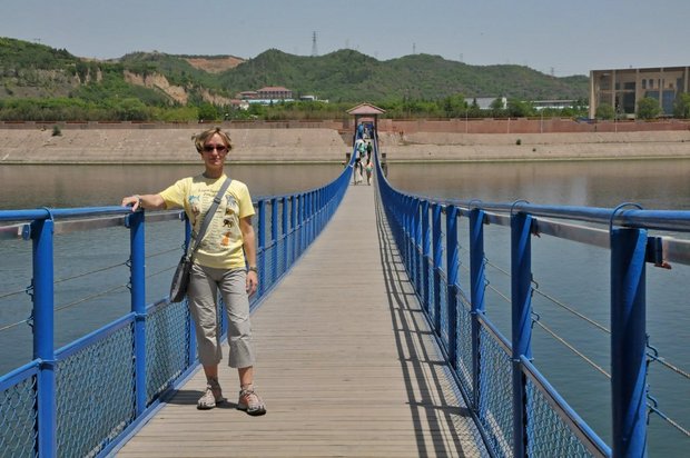 Лоян. Подвесной мост через Хуанхэ