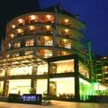 Отель в Яншо, Yangshuo Tangrenjie Hotel 3*