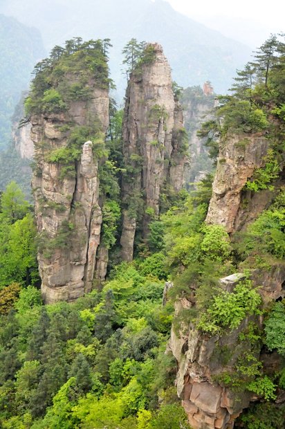 Китай, Чжанцзяцзе, Гора Хуаншичжай (Желтого камня)
