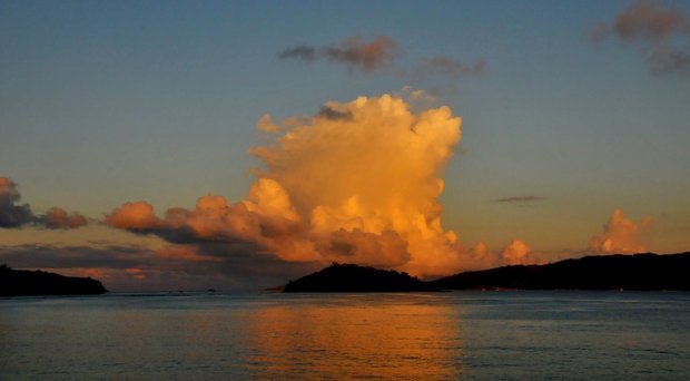 Сейшельские острова, Остров Праслин, закат