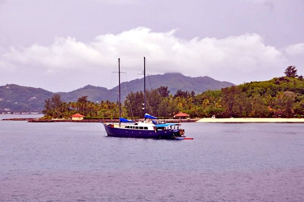 Сейшельские острова, Остров Муен, Moyenne Island 