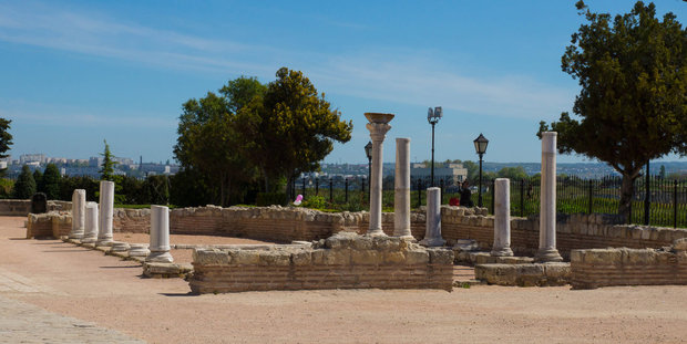 Руины древней греческой базилики