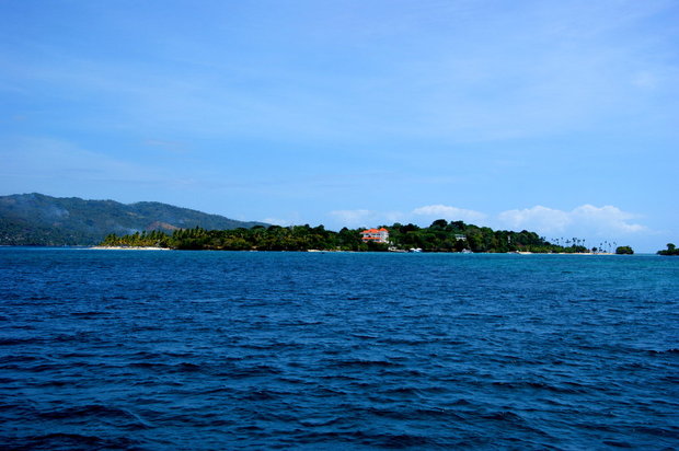 Остров Ка́йо-Леванта́до (Cayo Levantado)