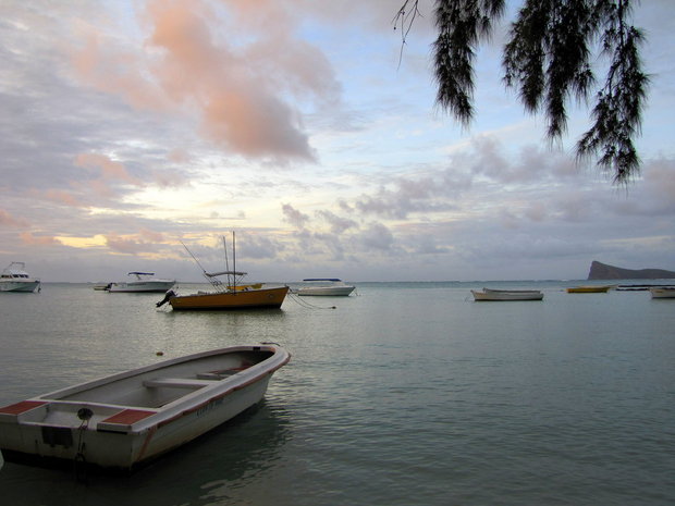 Вечер на Маврикии