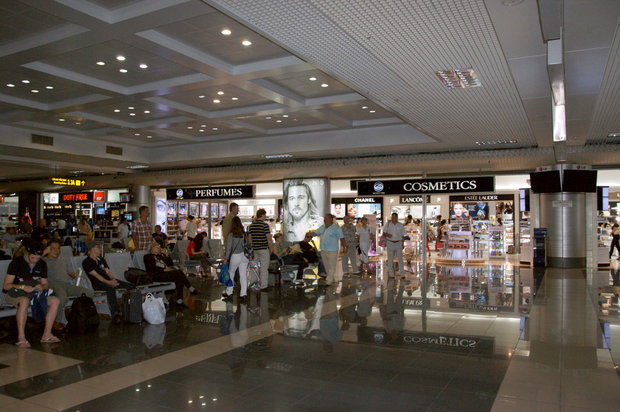 Аэропорт Нойбай в Ханое