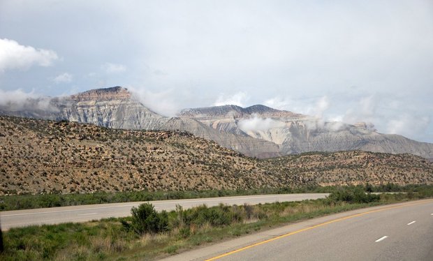 Дорога из Национального парка Арки, Юта, в Денвер, Колорадо, США